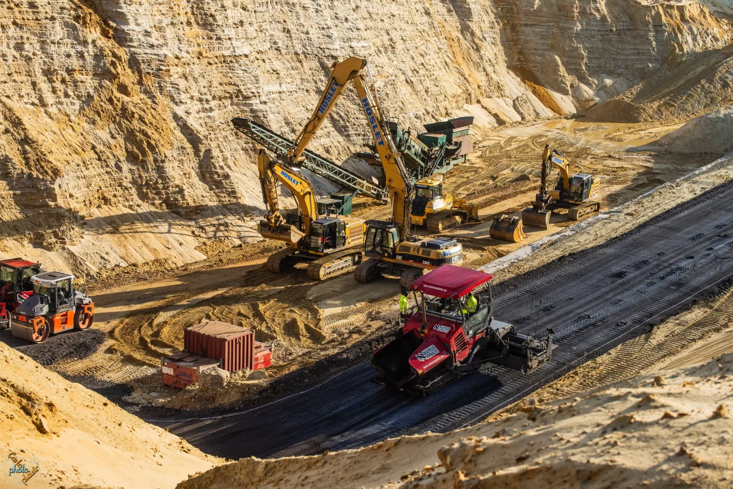 Namur Asphalte termine la création d'une voirie dans la sablière de Chaumont-Gistoux