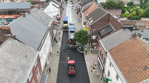 En gestion globale, Namur Asphalte rénove onze rues en six semaines