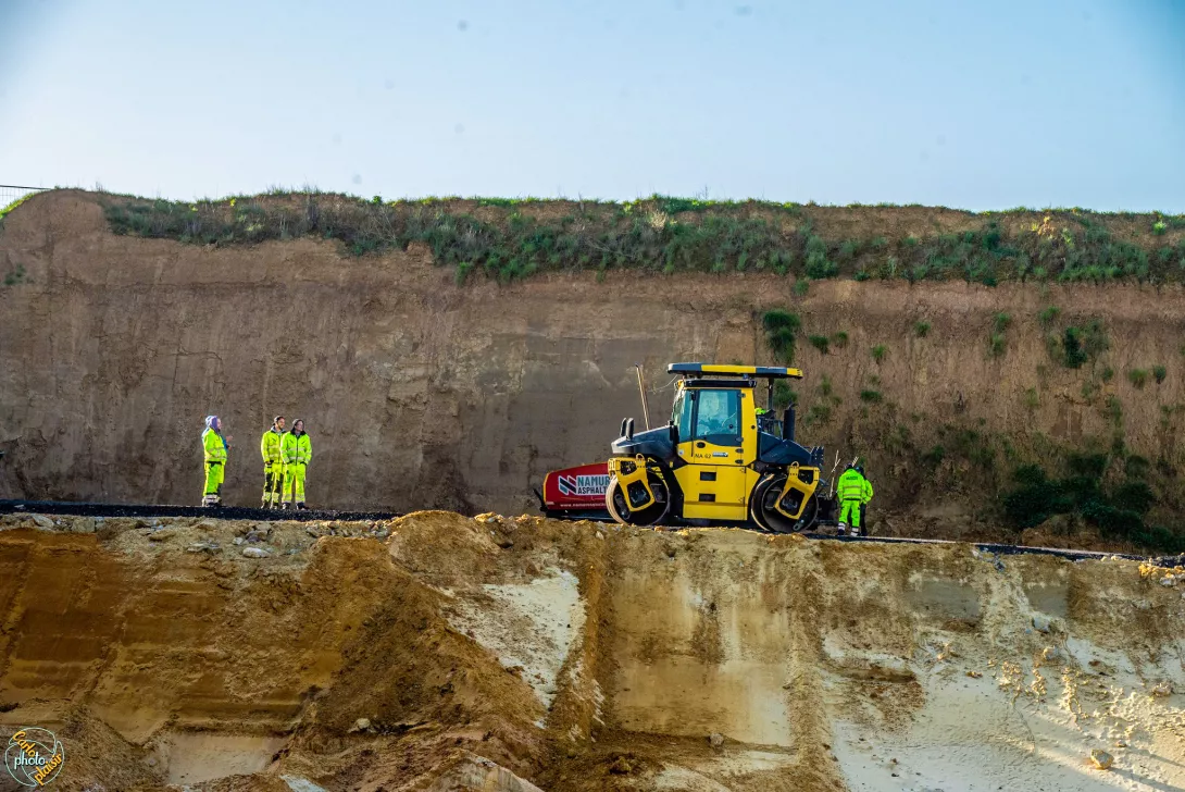 asphalte voirie sabliere Chaumont-Gistoux machine 2
